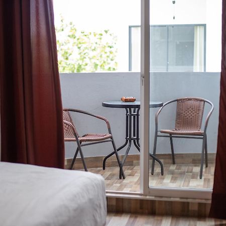 Dhiffushi Inn Exteriér fotografie