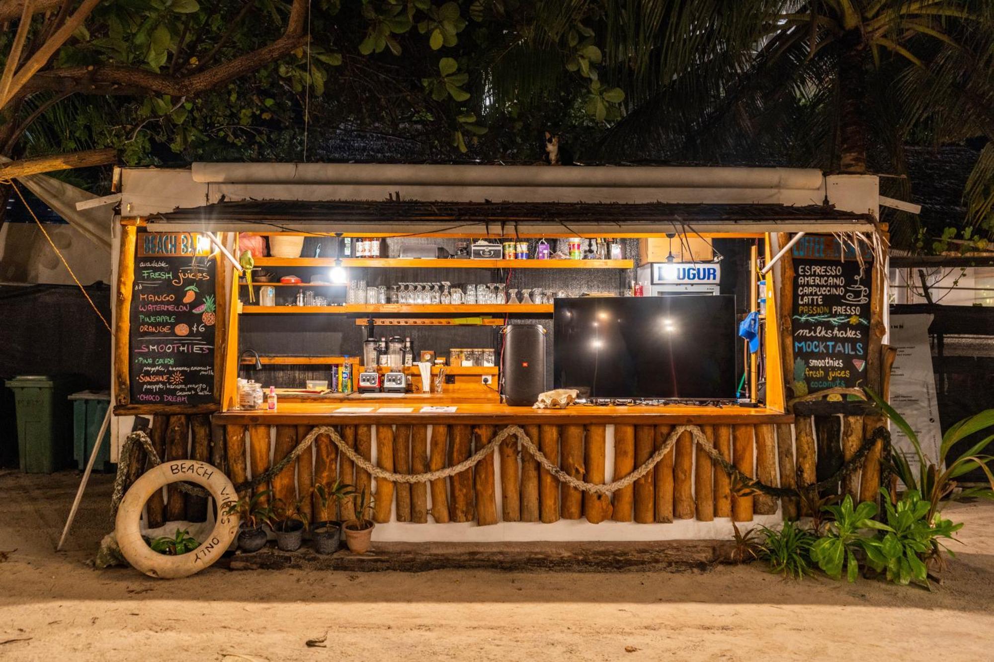 Dhiffushi Inn Exteriér fotografie